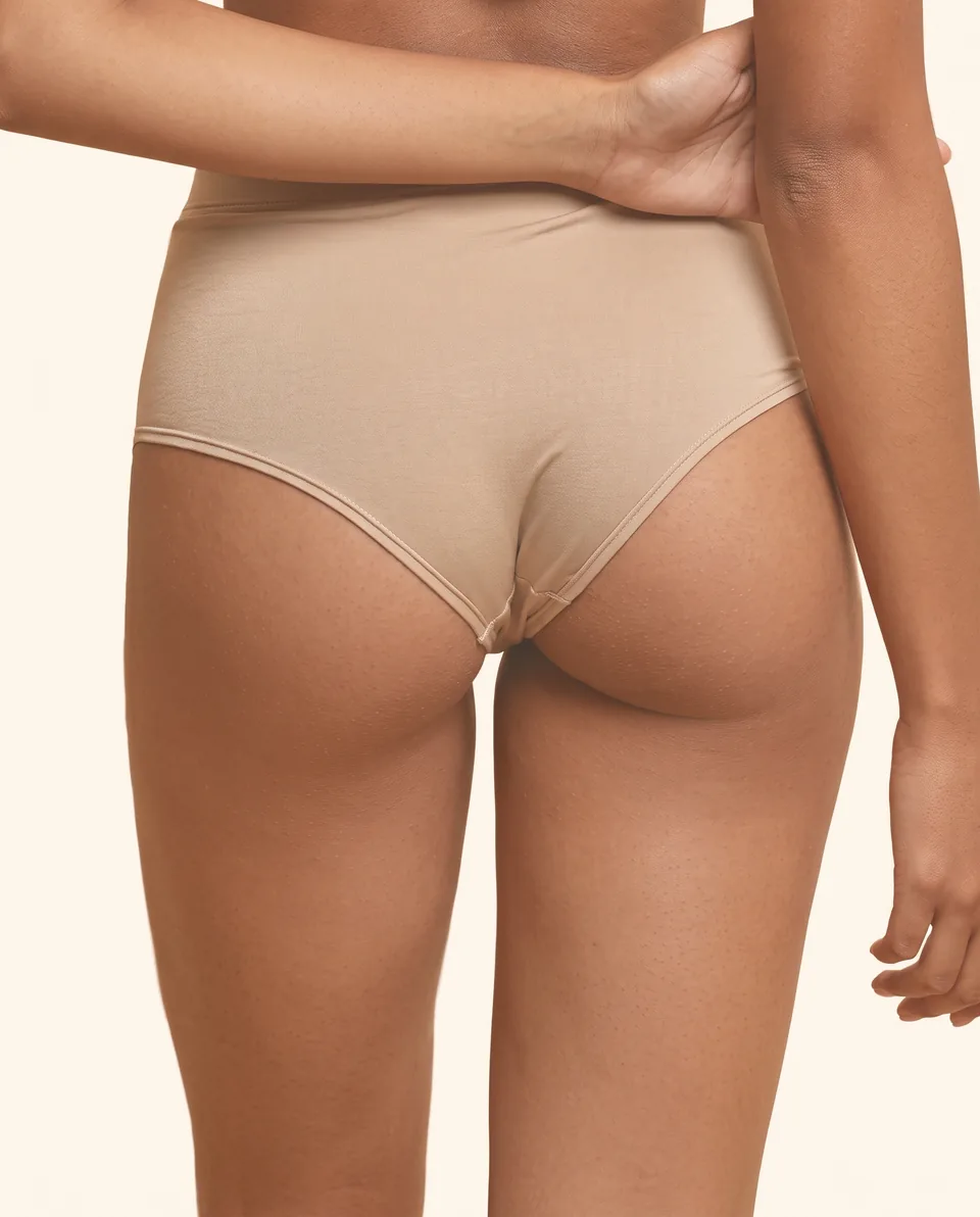 Depilación láser de periné para mujer
