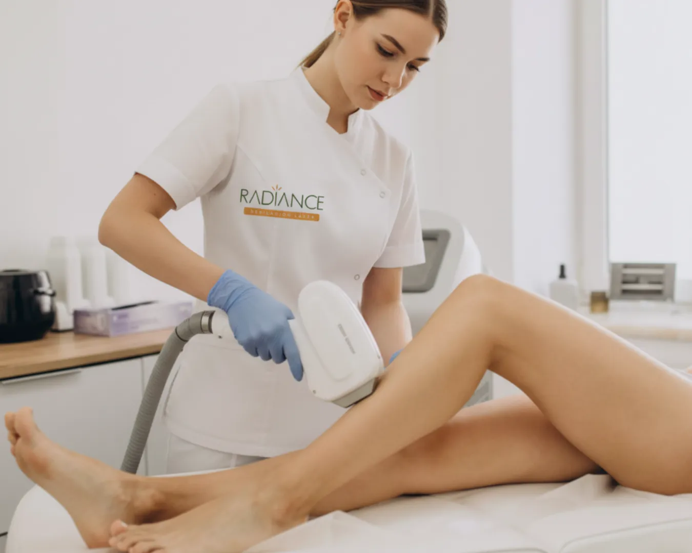 radiance_blog_portada_que_experar_primera_sesion_depilacion_laser