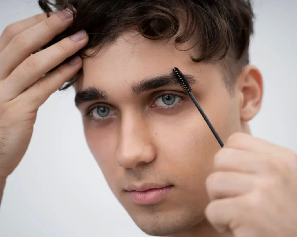 radiance_blog_portada_depilacion_de_cejas_para_hombres_en_lima