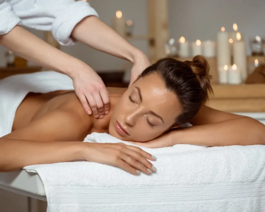 radiance_blog_portada_como_los_masajes_relajantes_pueden_ayudarte_a_recuperar_tu_bienestar
