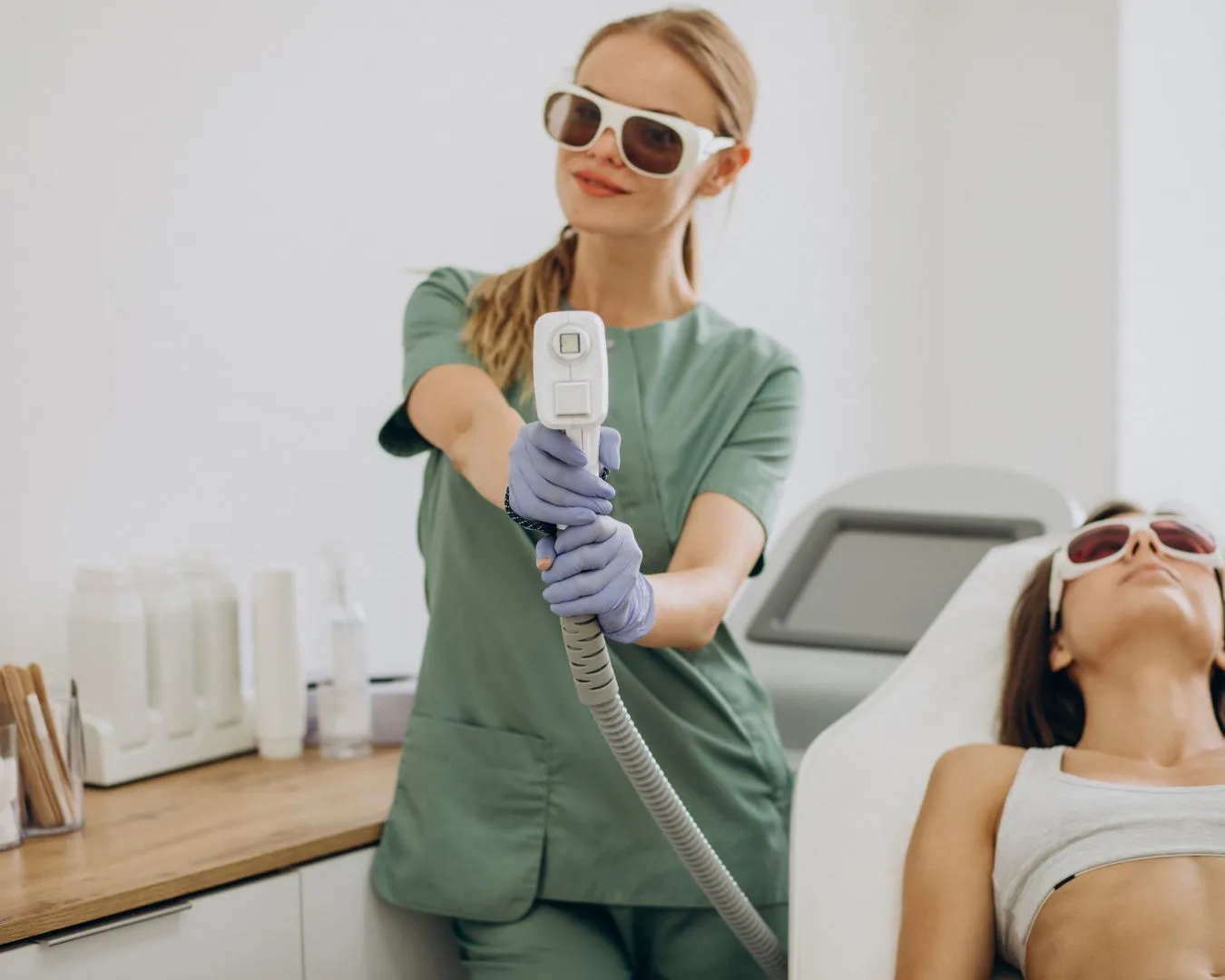 radiance_blog_portada_electrolisis_vs_depilacion_laser
