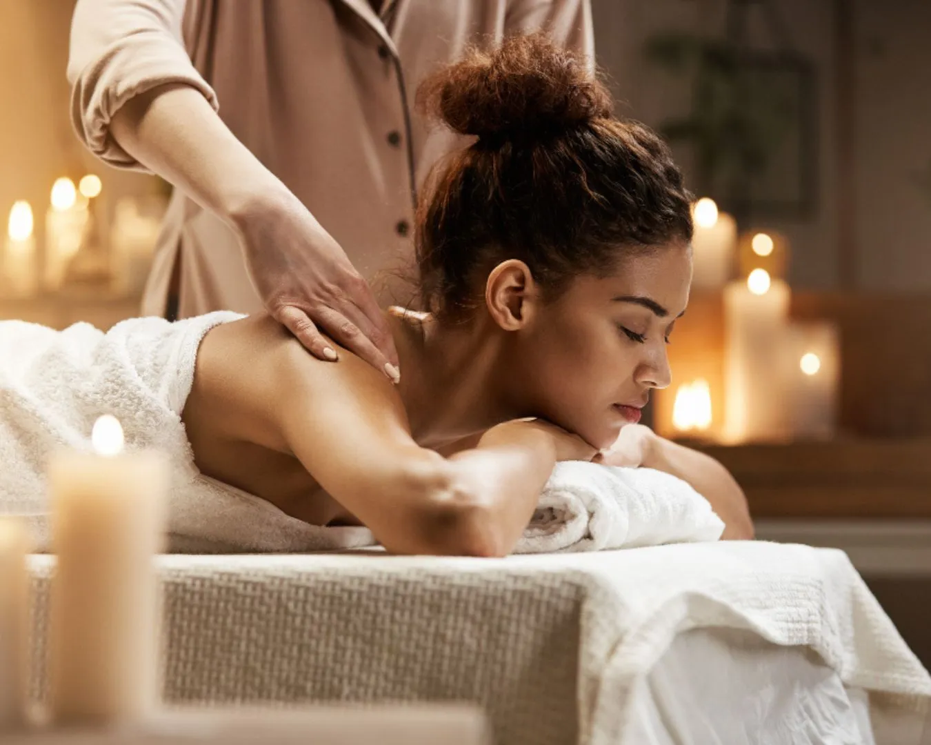radiance_blog_portada_masajes_relajantes_vs_descontracturantes_descubre